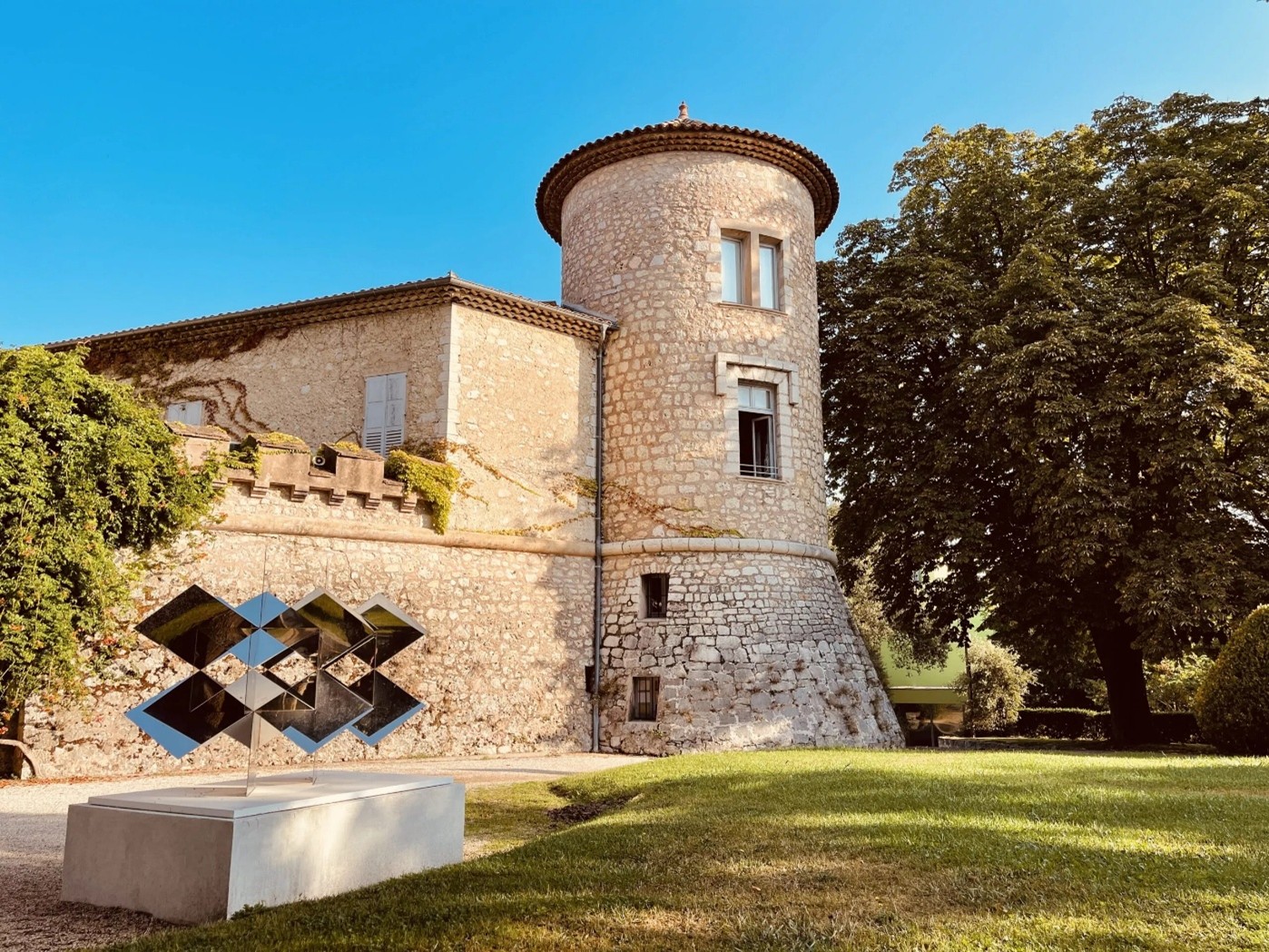 CasaBella Hotel Mouans-Sartoux