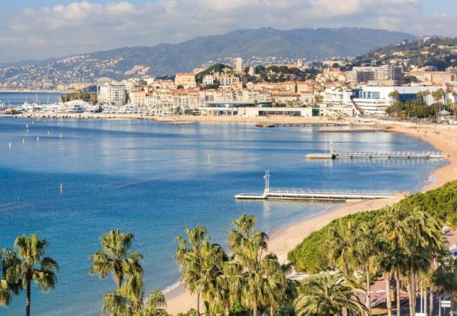 Un emplacement stratégique pour vos déplacements professionnels sur la Côte d’Azur